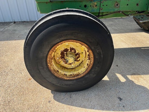 https://photos.machinefinder.com/05/11172205/75897664_large_35307.jpg