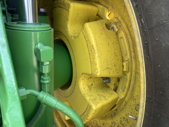 https://photos.machinefinder.com/15/9847415/67382663_large_89898.jpg