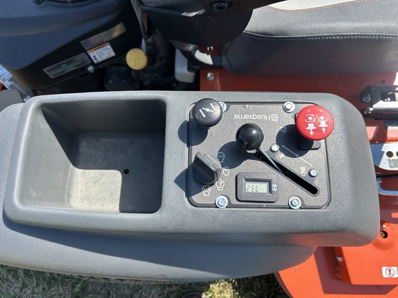 https://photos.machinefinder.com/57/11172257/75537984_large_25932.jpg