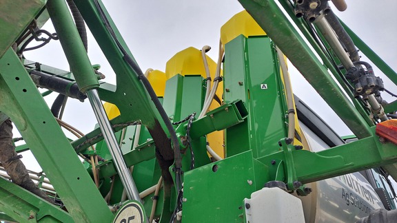 https://photos.machinefinder.com/04/11179204/74876208_large_68632.jpg