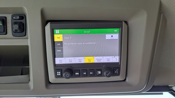 https://photos.machinefinder.com/04/11179204/74876447_large_77048.jpg