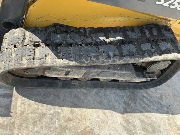 https://photos.machinefinder.com/86/11181186/76089398_large_71791.jpg