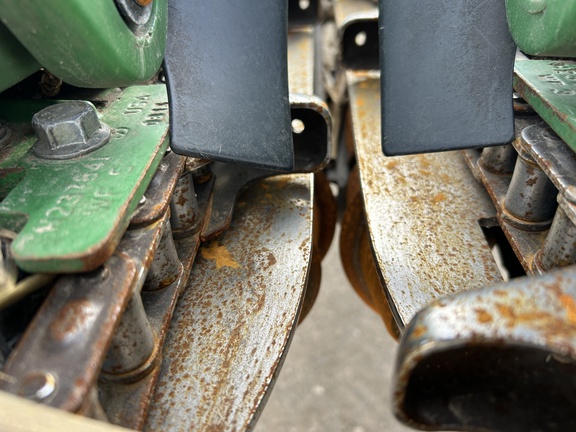 https://photos.machinefinder.com/81/11181981/77812996_large_74734.jpg