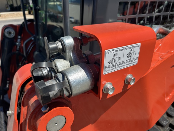 https://photos.machinefinder.com/90/11188690/75143186_large_38073.jpg