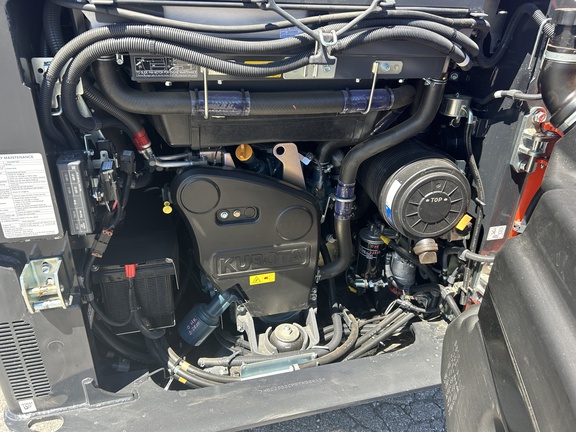 https://photos.machinefinder.com/90/11188690/75143189_large_7396.jpg