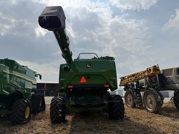 https://photos.machinefinder.com/32/11188732/74754701_large_74937.jpg