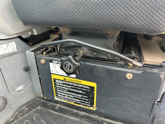 https://photos.machinefinder.com/18/11189118/76007545_large_30156.jpg