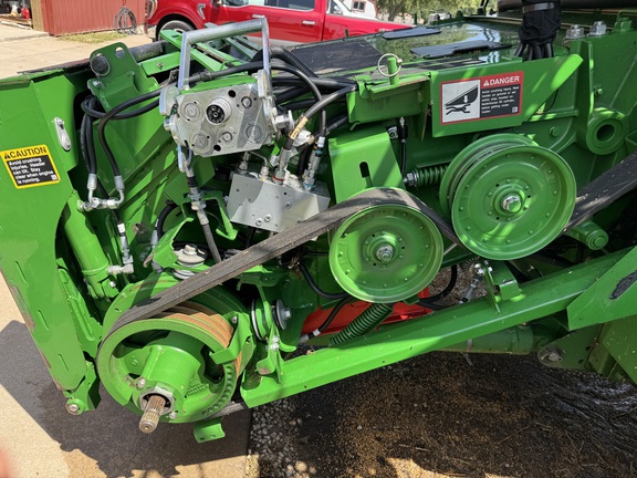 https://photos.machinefinder.com/23/11192423/74792503_large_50834.jpg