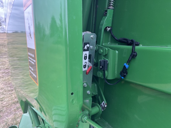 https://photos.machinefinder.com/27/11194127/78248992_large_85391.jpg