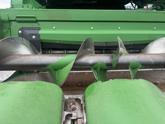 https://photos.machinefinder.com/63/11194963/74817761_large_58240.jpg