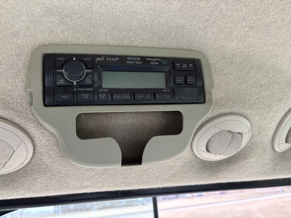 https://photos.machinefinder.com/06/11197906/78166835_large_9682.jpg