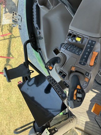 https://photos.machinefinder.com/10/11210110/74977104_large_70917.jpg