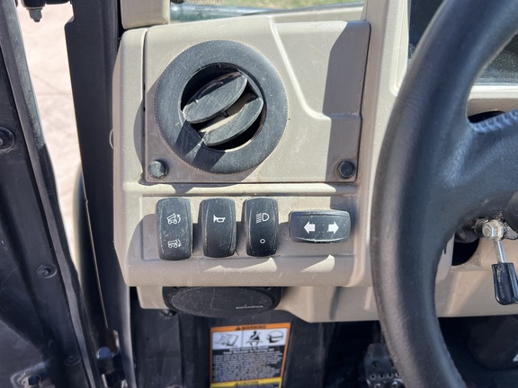 https://photos.machinefinder.com/08/11220308/76033734_large_65262.jpg