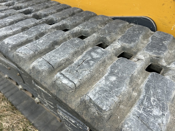 https://photos.machinefinder.com/66/11221966/75261429_large_61780.jpg