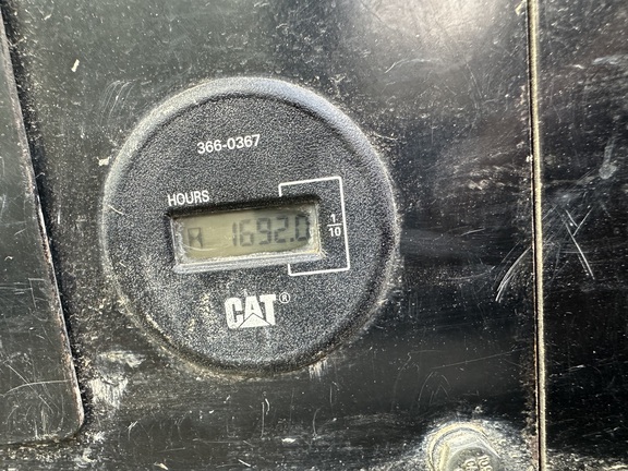 https://photos.machinefinder.com/37/11234637/75195974_large_9303.jpg