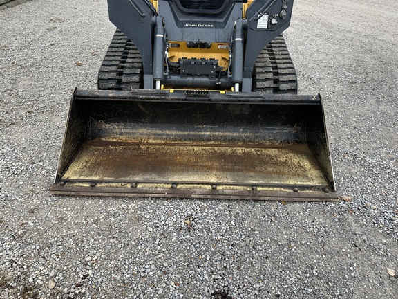 https://photos.machinefinder.com/03/11237803/76404723_large_52727.jpg