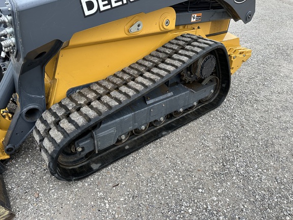 https://photos.machinefinder.com/03/11237803/76404727_large_25396.jpg