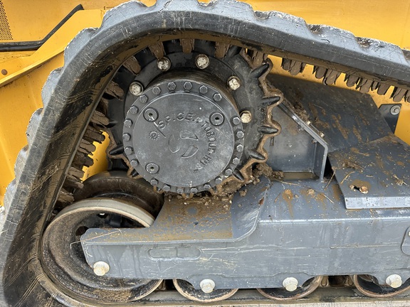 https://photos.machinefinder.com/03/11237803/76404734_large_25654.jpg