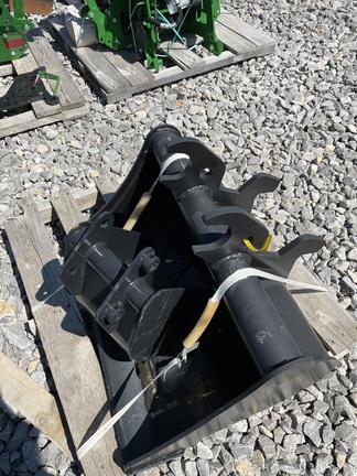 https://photos.machinefinder.com/49/9864949/60979705_large_15525.jpg