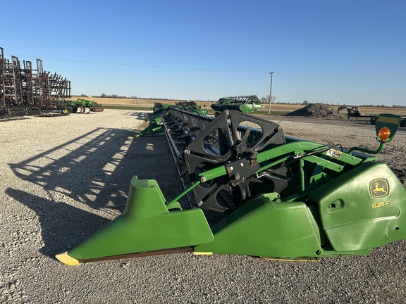 https://photos.machinefinder.com/46/11239546/76762479_large_93224.jpg
