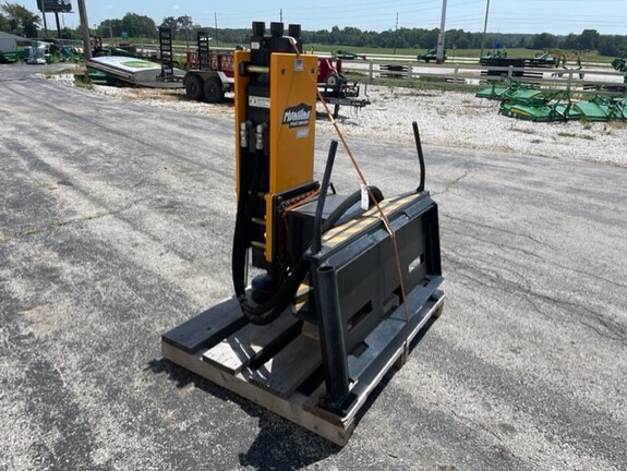 https://photos.machinefinder.com/01/9866801/60998151_large_30718.jpg