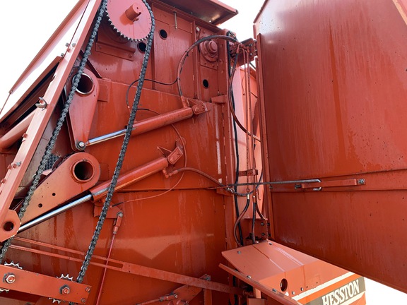 https://photos.machinefinder.com/99/11247099/75671620_large_26483.jpg