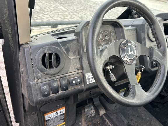 https://photos.machinefinder.com/07/11257607/79298778_large_37815.jpg