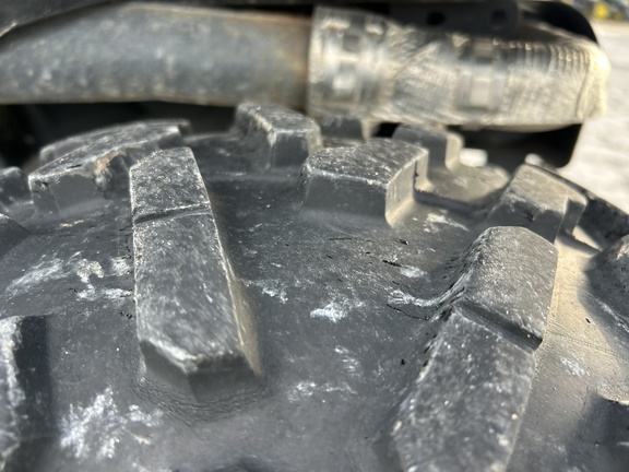 https://photos.machinefinder.com/07/11257607/79298838_large_48174.jpg