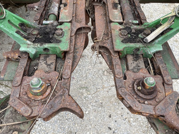 https://photos.machinefinder.com/32/11259932/75404765_large_61587.jpg