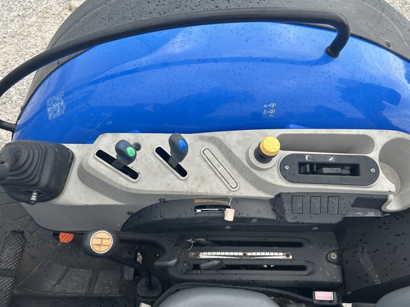 https://photos.machinefinder.com/67/11262467/75432680_large_44724.jpg