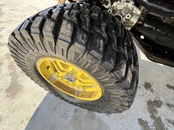 https://photos.machinefinder.com/61/11266661/76822260_large_36949.jpg