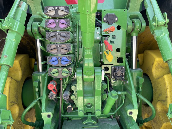 https://photos.machinefinder.com/14/9888014/68729888_large_57744.jpg