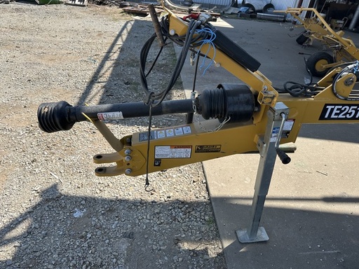 https://photos.machinefinder.com/08/11278808/75607177_large_96498.jpg