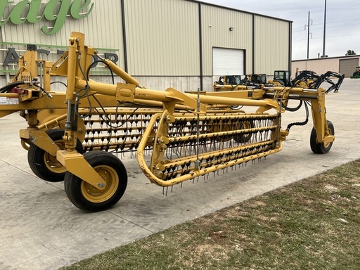 https://photos.machinefinder.com/46/11287846/76376449_large_66378.jpg