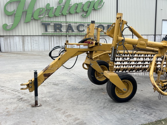 https://photos.machinefinder.com/46/11287846/76376456_large_76566.jpg
