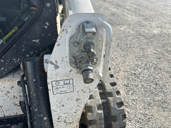 https://photos.machinefinder.com/60/11297060/77200614_large_83471.jpg