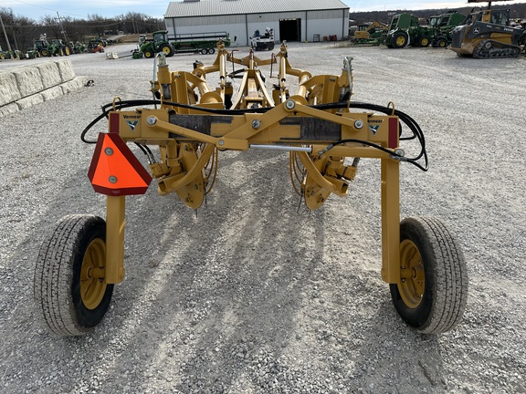 https://photos.machinefinder.com/75/11308675/77659168_large_37535.jpg