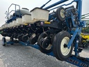 https://photos.machinefinder.com/16/9078616/73451813_large_20101.jpg