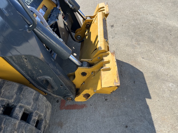 https://photos.machinefinder.com/88/11324888/77606093_large_60831.jpg