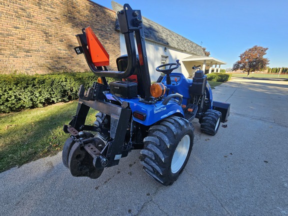 https://photos.machinefinder.com/93/11329293/76543789_large_24506.jpg