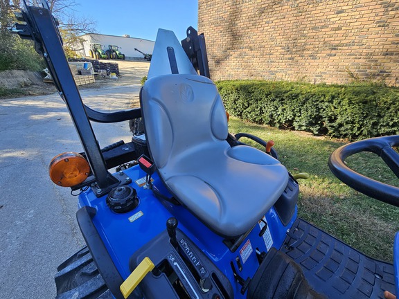 https://photos.machinefinder.com/93/11329293/76544046_large_87398.jpg