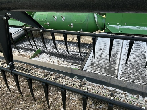 https://photos.machinefinder.com/23/11331823/77865449_large_69588.jpg