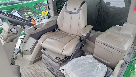 https://photos.machinefinder.com/70/11337670/77189248_large_33990.jpg