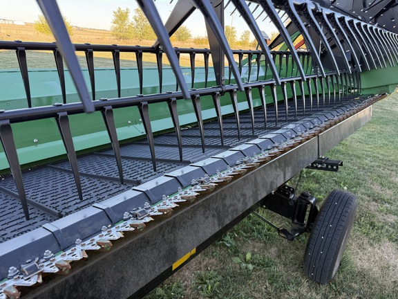 https://photos.machinefinder.com/81/11344781/76279329_large_11896.jpg