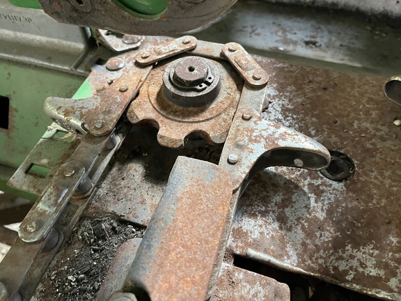 https://photos.machinefinder.com/04/11345004/76281931_large_41919.jpg