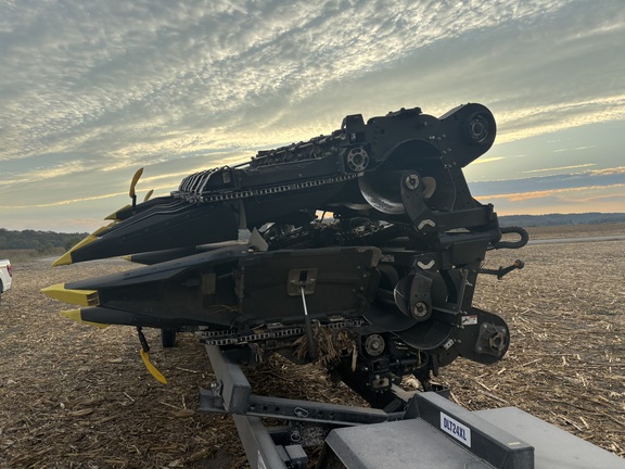 https://photos.machinefinder.com/23/11345123/76284588_large_19106.jpg