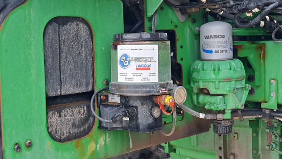 https://photos.machinefinder.com/12/11348812/79134280_large_23698.jpg