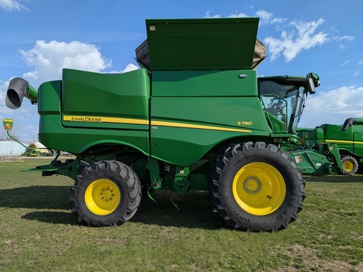 https://photos.machinefinder.com/05/11370405/79225128_large_83265.jpg