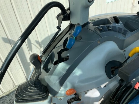 https://photos.machinefinder.com/64/9973764/62315952_large_17978.jpg