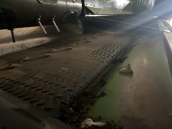 https://photos.machinefinder.com/25/11375025/77384150_large_64385.jpg